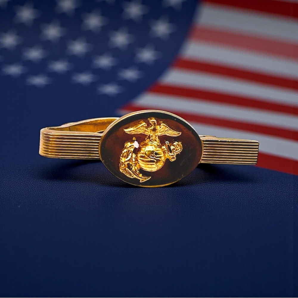 USMC United States Marine Corp EGA Eagle Globe Anchor Vtg Gold Tone Tie Clip